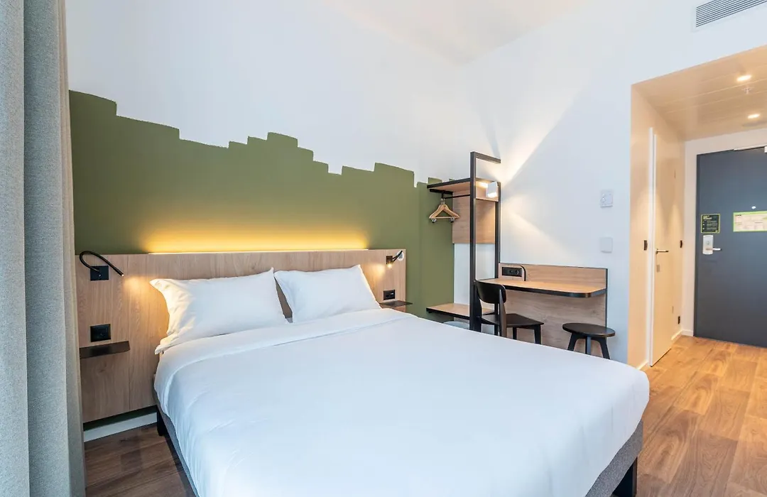 B&B Hotel Geneva Airport-1